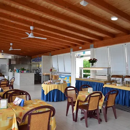 شقة فندقية Villaggio Marco Polo 3*